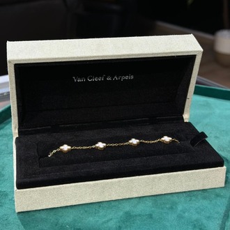 Van Cleef Çelik Bileklik
