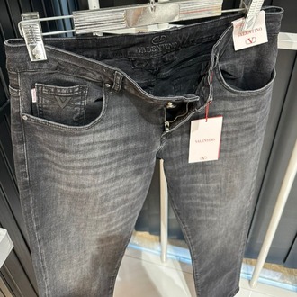 Valentino Füme Jean