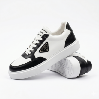 Prada Sneaker – Lüks ve Modern Tasarım