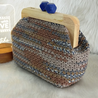Mavi Burs Detaylı Clutch 