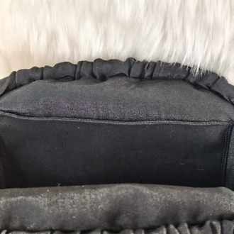 Püskül Detaylı Clutch
