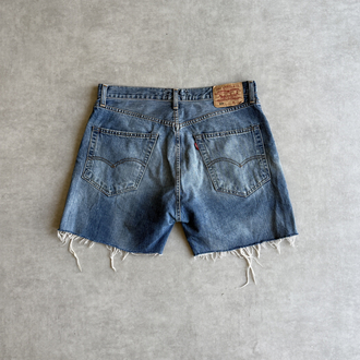 (W33) Vintage Orijinal Levi’s 505 Limited Edition Şort