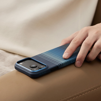 Deep Blue Carbon MagSafe Case