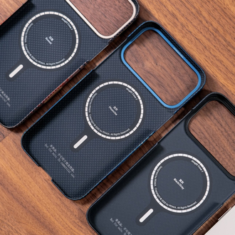 Desert Carbon MagSafe Case