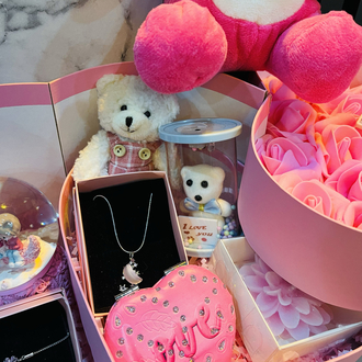 Pembe puffy 3 katlı hediye seti