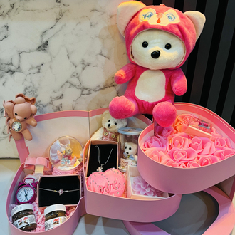 Pembe puffy 3 katlı hediye seti
