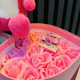 Pembe puffy 3 katlı hediye seti