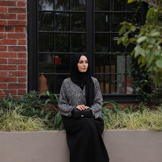 Chanel Kumaş Detaylı Kaşe Abaya