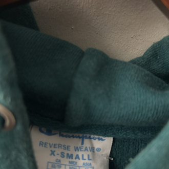 S Champion sweatshirt