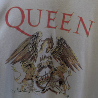 Vintage Queen Long Sleeve