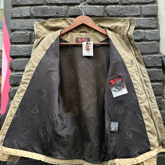Fjall raven vintage Jacket XS
