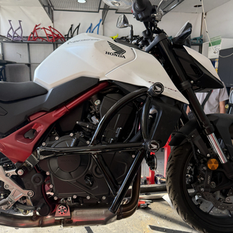 Honda Hornet 750 v2 koruma demiri