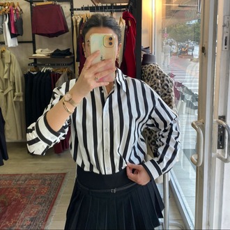 Siyah Beyaz Çizgili Poplin Gömlek