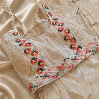 Nakış ve pul işlemeli crop ceket takım XL beden