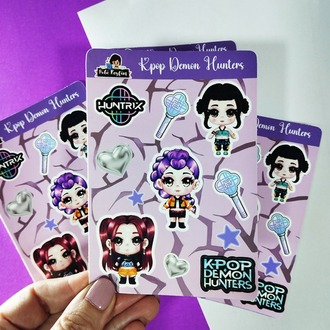 K pop Huntrix Chibi Sticker Seti (Rumi, Mira, Zoey) - K-Pop Demon Hunters Çıkartmalar
