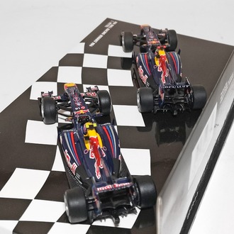 Red Bull RB6 (2010) Minichamps 2'li set