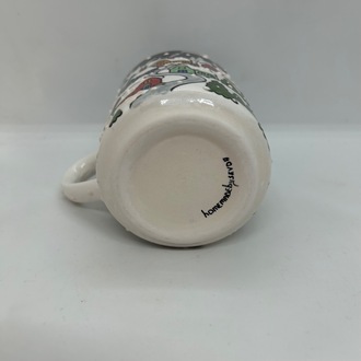 Çini kupa, karlı bir kış akşamı