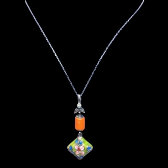 EL İŞİ 0.5 CT PIRLANTALI ANTİKA MERCAN CLİOSONNE GÜMÜŞ KOLYE