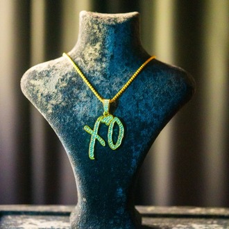 ICE "XO" SILVER/GOLD PENDANT