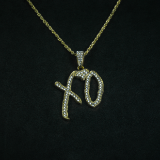 ICE "XO" SILVER/GOLD PENDANT