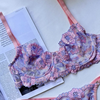 Bralet takım