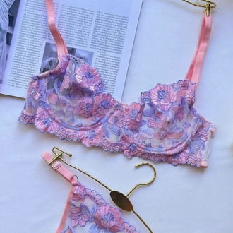 Bralet takım