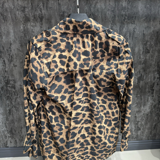 Leoparlı Trençkot