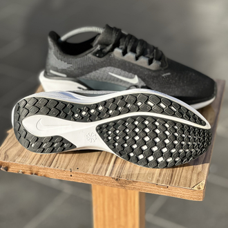 NİKE W AIR ZOOM PEGASUS