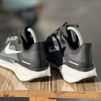 NİKE W AIR ZOOM PEGASUS