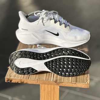 NİKE W AIR ZOOM PEGASUS 