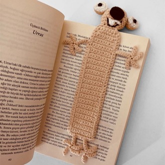 Sid Amigurumi Ayraç – El Yapımı Örgü Bookmark