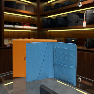 Louis Vuitton Pool Kapaklı Kartlık