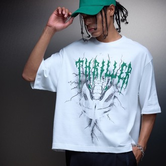 Erkek Beyaz Thriller Kabartma Baskılı Box Fit Tshirt
