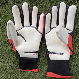 Adidas Predator Pro Fingersave (KEMİKLİ)