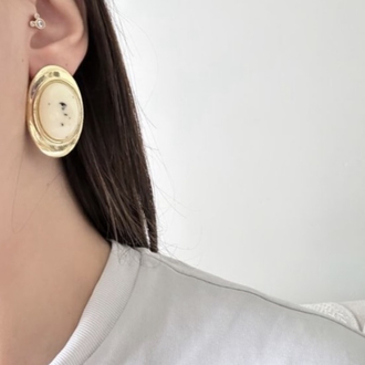 Oval Model Yeşil Gold Küpe