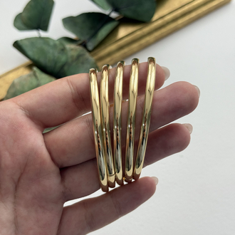 Xuping 14k 60 milim Gold Yuvarlak İnce Model Düz Plaka Kelepçe Bileklik