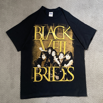 Gildan x Black veıl brıdes merch tee ( l xl )