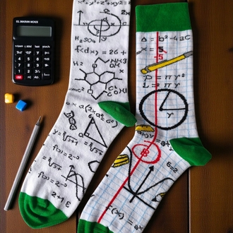 Sağ Sol Farklı Matematik Formüller Desenli Çorap