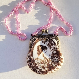 kolye çanta pembe