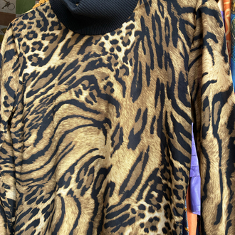 Leo Top