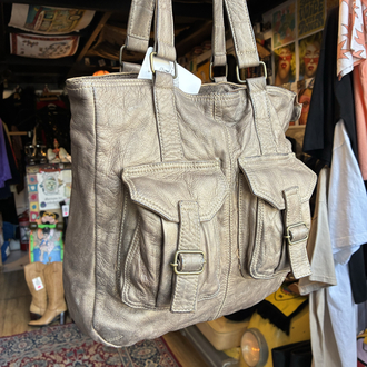 90's Messenger Leather Bag