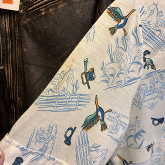 70s Hunting Themed Dagger Collar Vintage Shirt