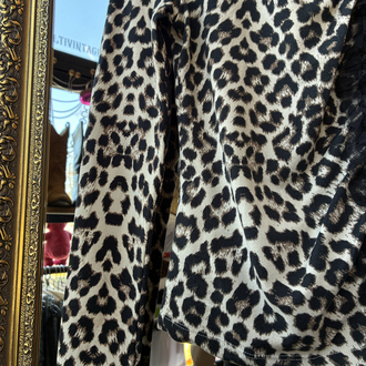 Leo Long Sleeve Top