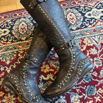 Mrs. Dark Brown Leather Boots