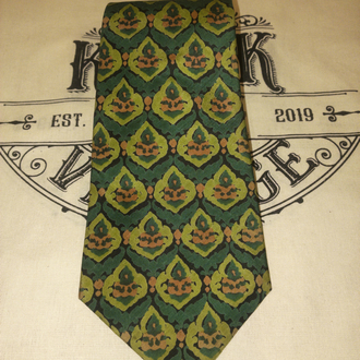 Thai Tie