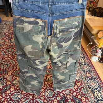 00's Camo Cargo Pants