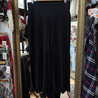 80’s Knife-Pleat Wide Leg Culottes – Jet Black