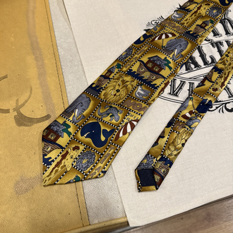 Giorgio Armani Cravatte %100 Silk Tie | Rare 