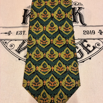 Thai Tie