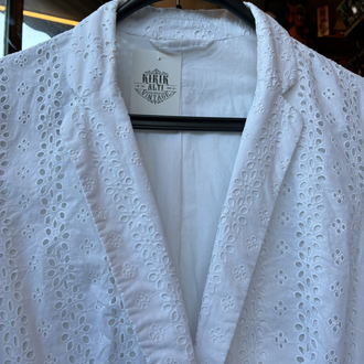 90's Lace Details Shirt